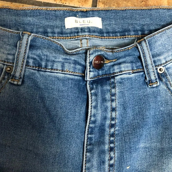 Bleu Jeans Straight Distressed Size 12 - Picture 2 of 4
